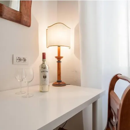 Apartment Santo Spirito Boutique Florence